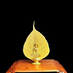 Tượng phật tọa thiền và lá bồ đề mạ vàng 24K